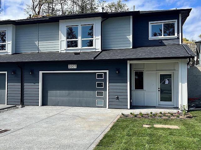 Condo for sale in British Columbia