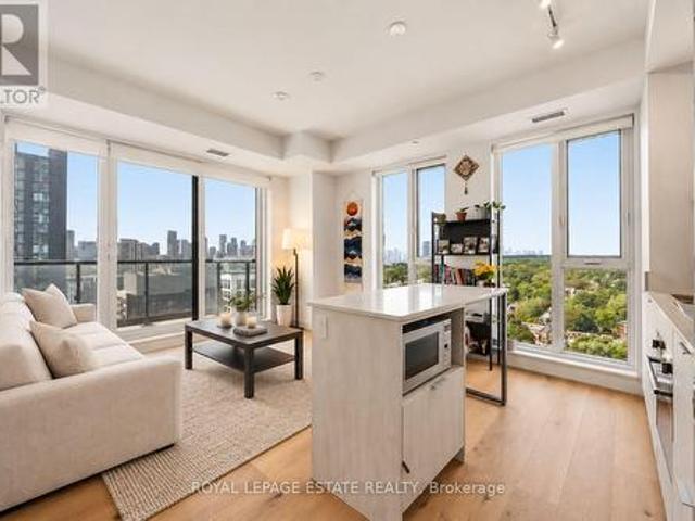 Condo for sale in Woburn, Ontario