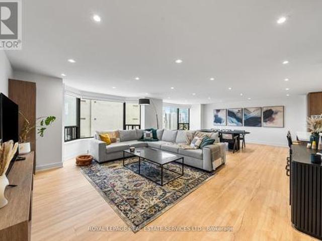 Condo for sale in Woburn, Ontario
