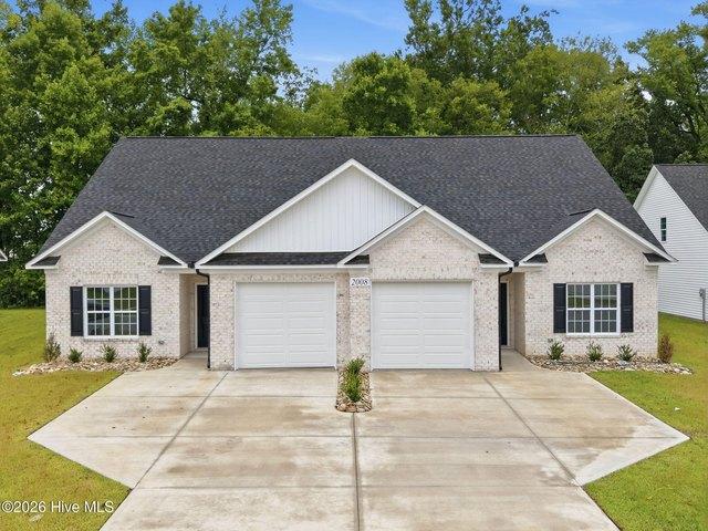 Townhouse for sale in Greenville, North Carolina