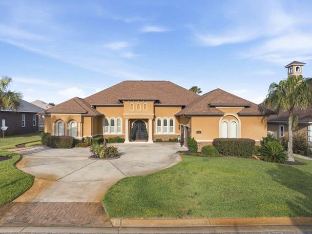 House for sale in Navarre, Florida