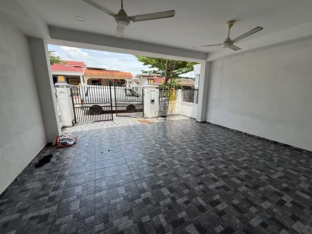 Terraced House for sale in Country Heights Damansara, Kuala Lumpur