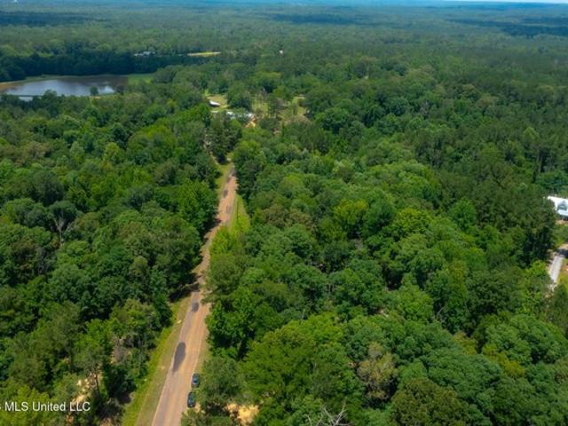Land for sale in Crystal Springs, Mississippi