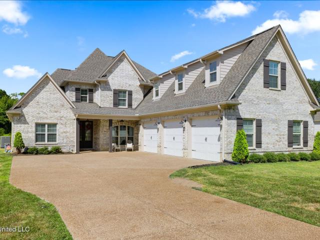 House for sale in Hernando, Mississippi