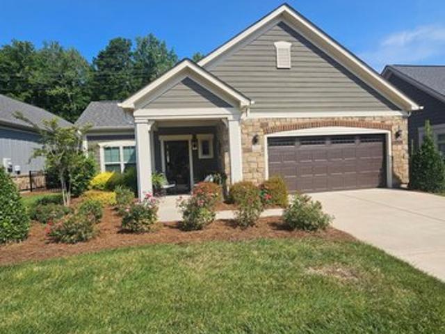 House for sale in Matthews, Mecklenburg County