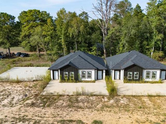 House for sale in Troup, Smith County