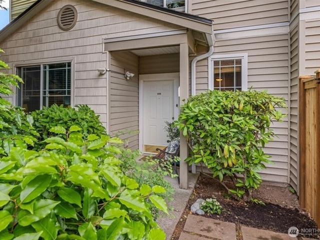 Condo for sale in Bothell, Washington