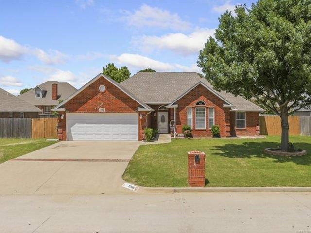 House for sale in Carter, Oklahoma