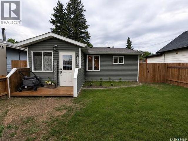 House for sale in Rosthern, Saskatchewan
