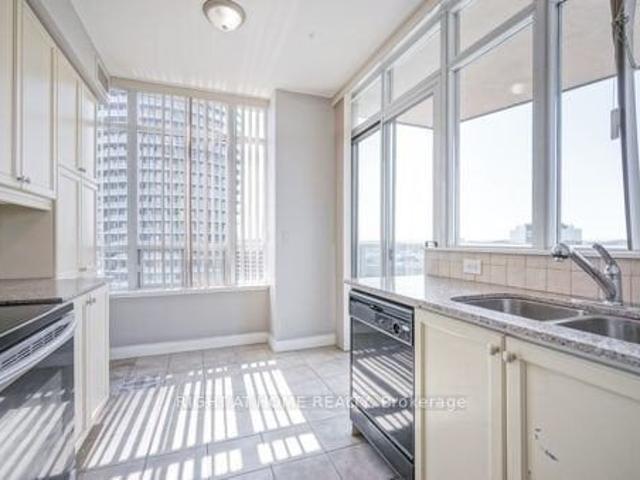 House for rent in City Centre, Mississauga