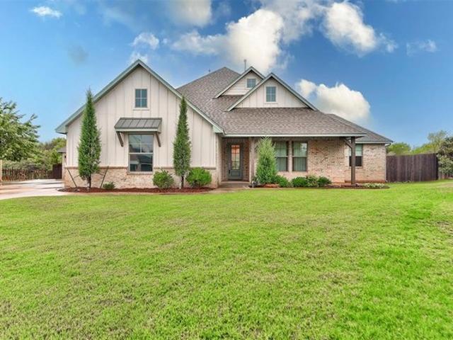 House for sale in Edmond, Oklahoma County