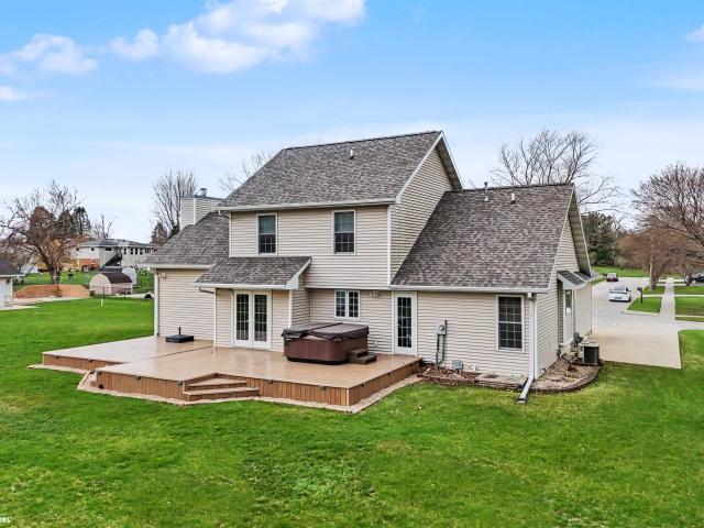 House for sale in Iowa Falls, Iowa