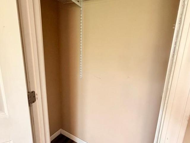 Apartment for rent in Highland, Illinois