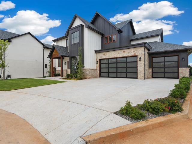 House for sale in Edmond, Oklahoma