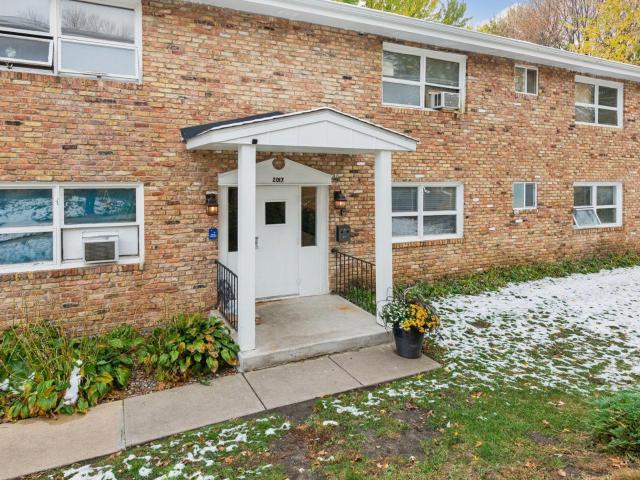 Apartment for sale in Hennepin, Minnesota
