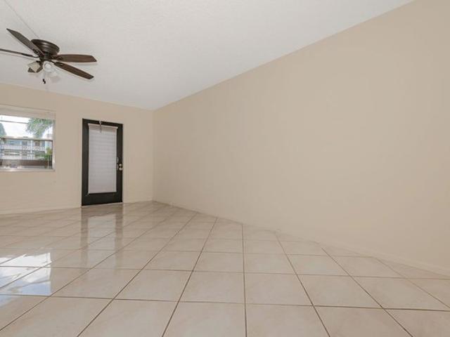 Condo for rent in Boca Raton, Florida