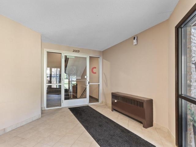 Condo for sale in Burnsville, Minnesota