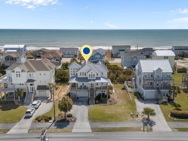House for sale in Emerald Isle, North Carolina