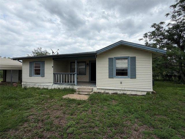 House for sale in Elgin, Texas