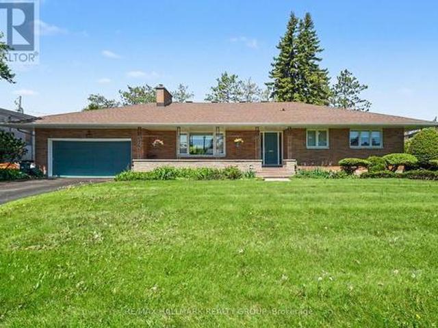 House for sale in Bay, Ottawa