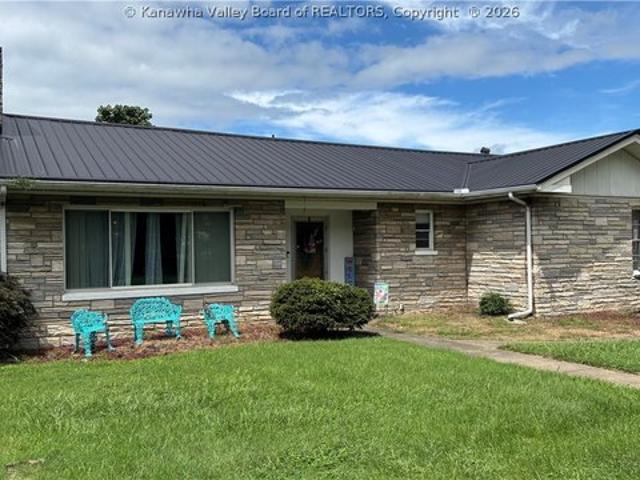 House for sale in Point Pleasant, West Virginia
