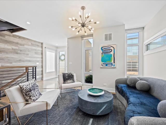 House for sale in Highland Park, Illinois