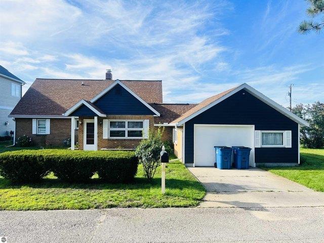 House for sale in Cadillac, Michigan