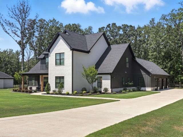 House for sale in Ark