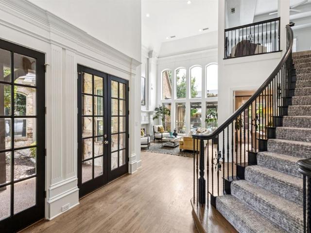 House for sale in Colleyville
