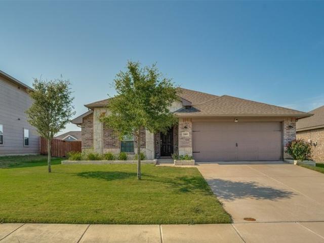 House for sale in Farmersville, Texas