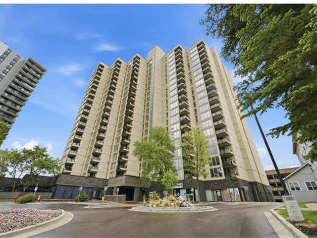 Condo for sale in Wedgewood, Alberta
