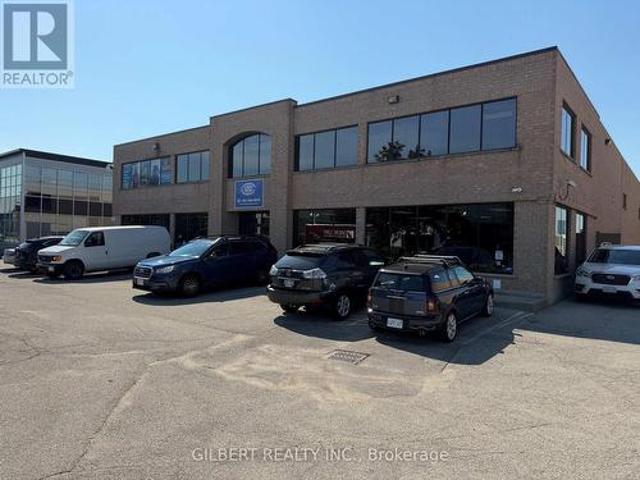 Commercial for rent in York, Ontario