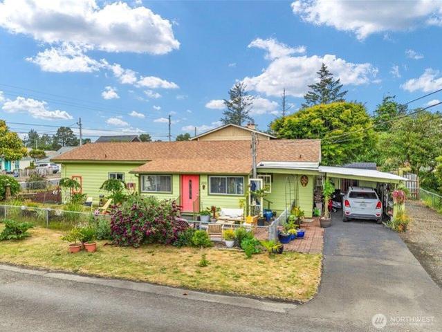 House for sale in Long Beach, Washington