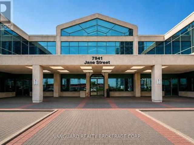 Commercial for rent in York, Ontario