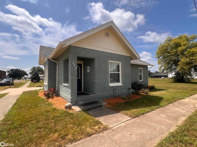 House for sale in Richland, Iowa