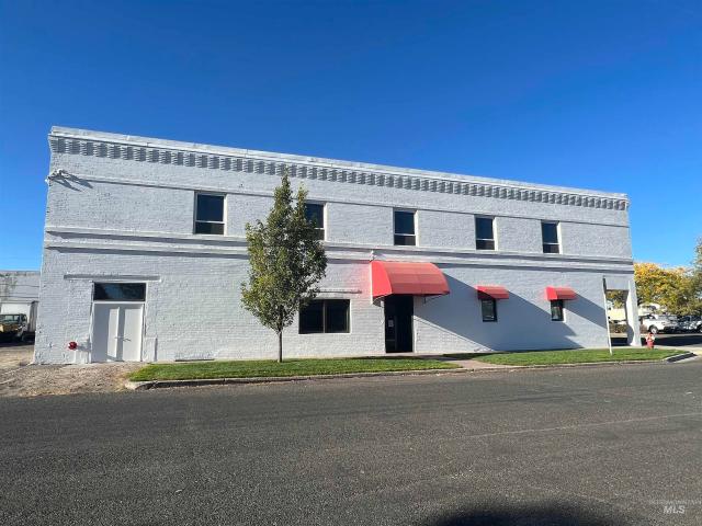 Commercial for sale in Twin Falls, Idaho