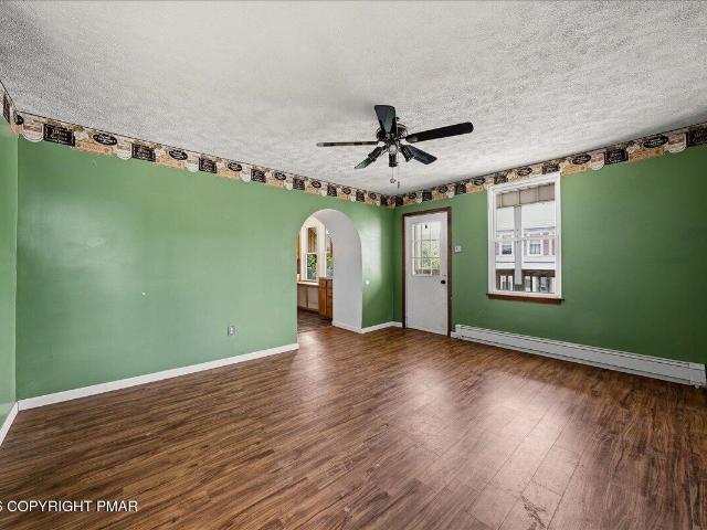 House for sale in Carbon, Pennsylvania