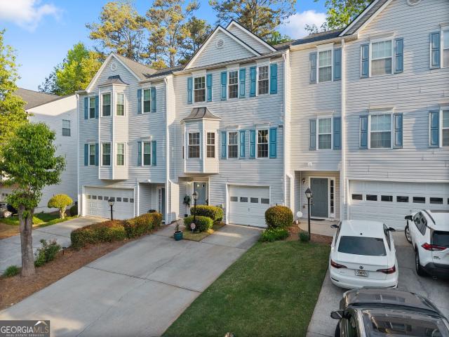 Townhouse for sale in Johns Creek, Georgia