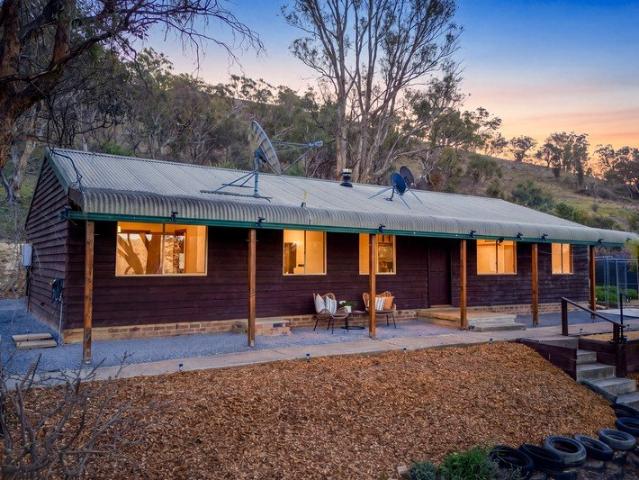 Cottage for sale in Michelago, New South Wales