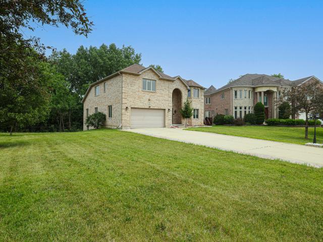 Property for sale in Glendale Heights, Illinois
