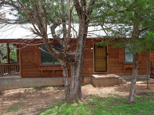 House for sale in Smithville, Texas