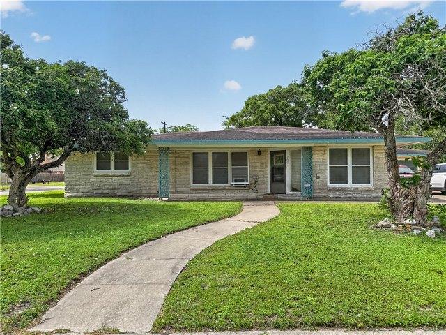 House for sale in Robstown, Texas