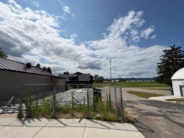 Commercial for sale in Genoa, Wisconsin