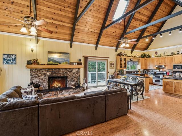 House for sale in Cedar Glen, California