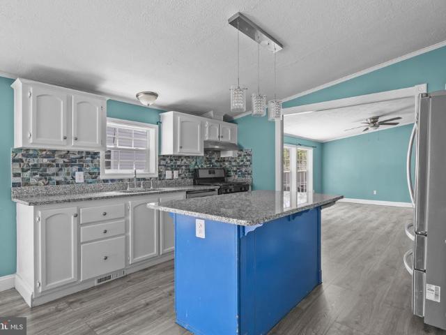 House for sale in Lothian, Maryland