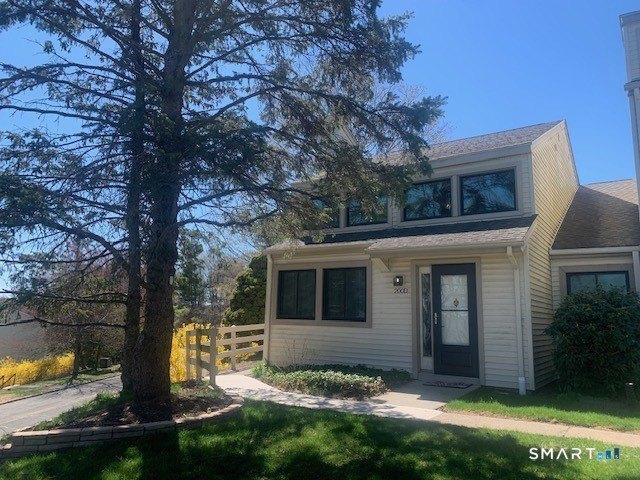 Townhouse for sale in New Britain, Connecticut
