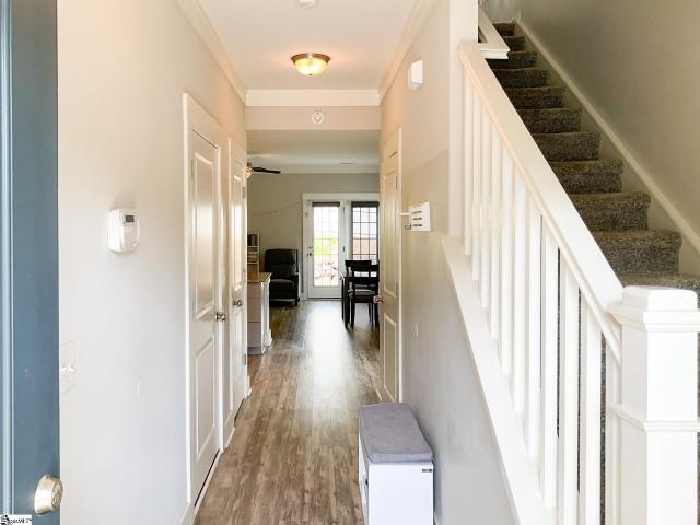 Townhouse for sale in Taylors