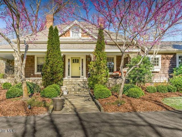 House for sale in Vass, North Carolina