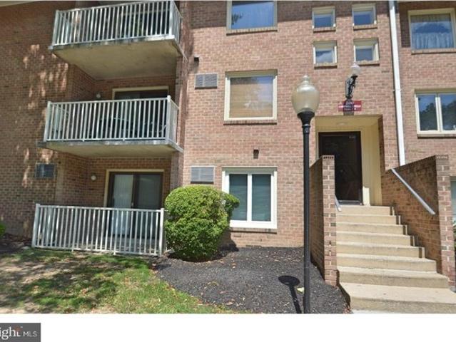 Condo for sale in Chester, Pennsylvania