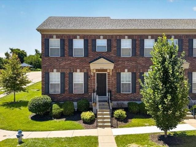 Townhouse for sale in Saint Charles, Missouri